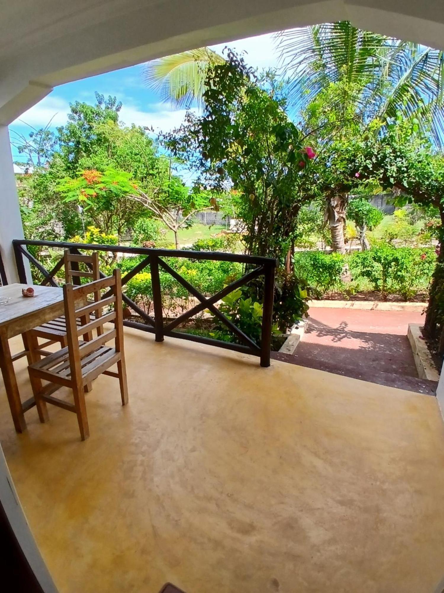 Villa Majani Breeze à Nungwi Extérieur photo